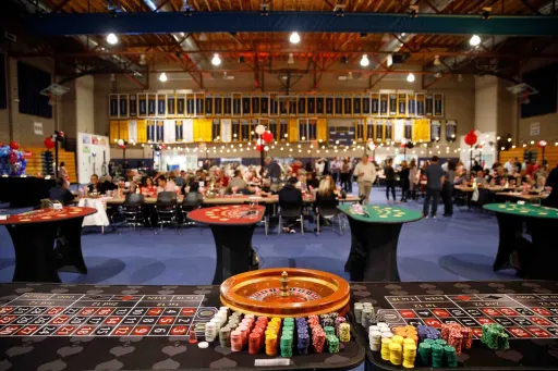 How to Host an Unforgettable Poker Night: 7 Pro Tips for a Successful Game Night 6 How to Host an Unforgettable Poker Night: 7 Pro Tips for a Successful Game Night